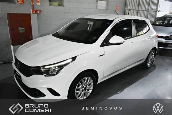 FIAT ARGO 1.8 E.TORQ FLEX PRECISION AT6 FIAT ARGO 1.8 E.TORQ FLEX PRECISION AT6